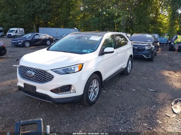 2FMPK4J97PBA40030 2023 FORD EDGE - Image 2