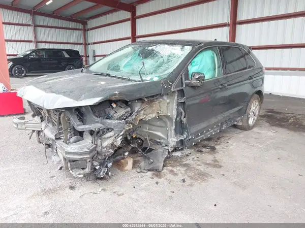 2FMPK4J97RBA62855 2024 FORD EDGE - Image 2