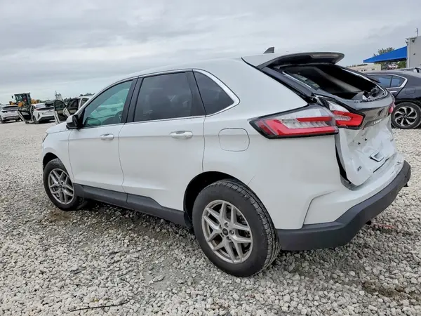 2FMPK4J97RBA71278 2024 FORD EDGE - Image 2