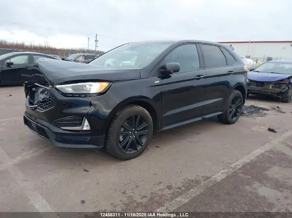 2FMPK4J97RBA73211 2024 FORD EDGE - Image 2