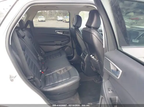 2FMPK4J97RBA75864 2024 FORD EDGE - Image 8