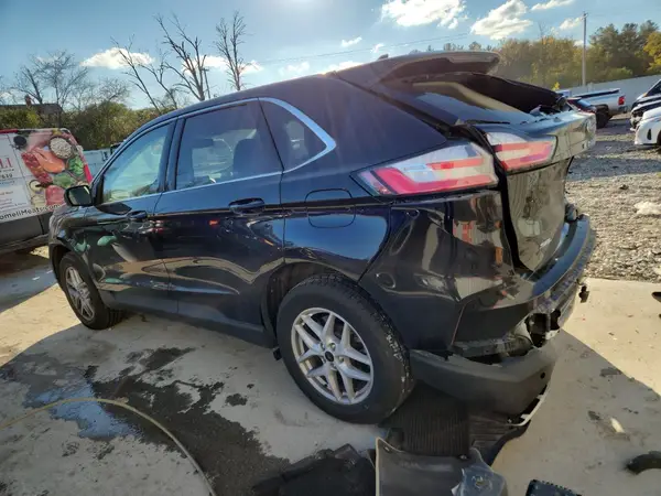 2FMPK4J97RBA79607 2024 FORD EDGE - Image 2