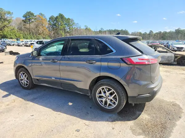 2FMPK4J97RBA81633 2024 FORD EDGE - Image 2