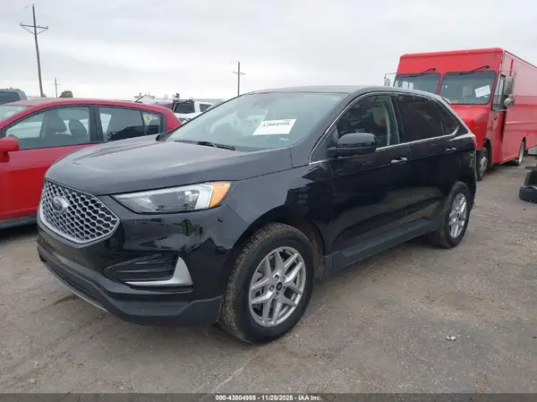 2FMPK4J97RBB00200 2024 FORD EDGE - Image 2