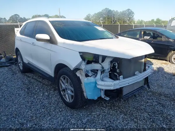 2FMPK4J97RBB16865 2024 FORD EDGE - Image 1