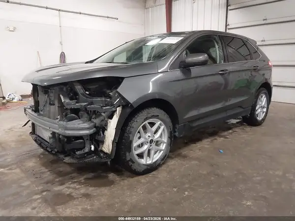 2FMPK4J97RBB21774 2024 FORD EDGE - Image 2