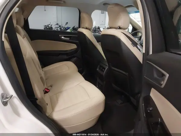 2FMPK4J98KBB17352 2019 FORD EDGE - Image 8