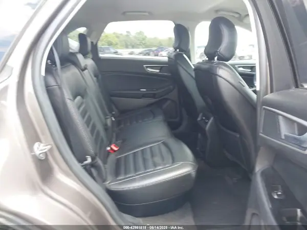 2FMPK4J98KBB74652 2019 FORD EDGE - Image 8