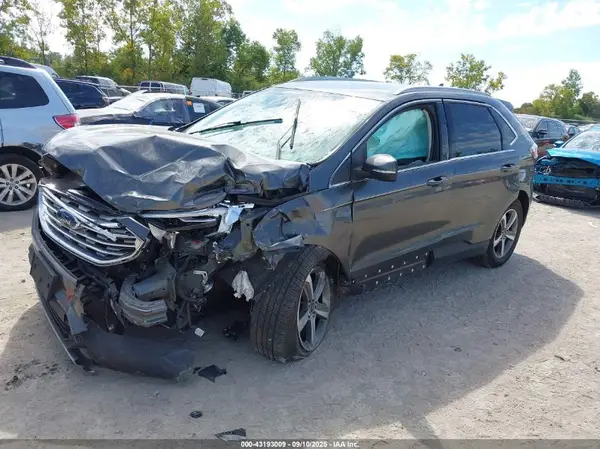 2FMPK4J98KBC71673 2019 FORD EDGE - Image 2