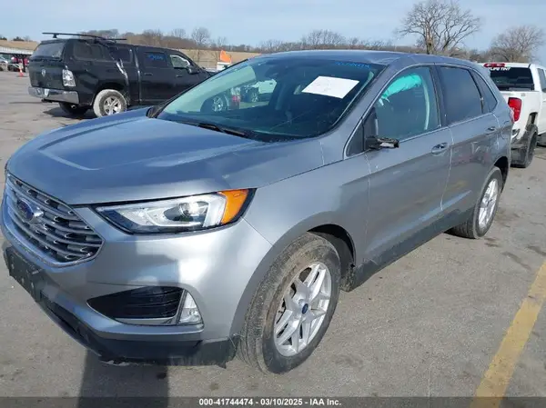 2FMPK4J98MBA35592 2021 FORD EDGE - Image 2