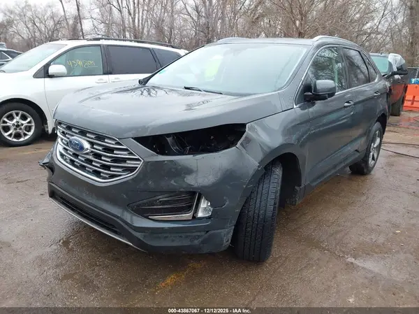 2FMPK4J98MBA49041 2021 FORD EDGE - Image 2