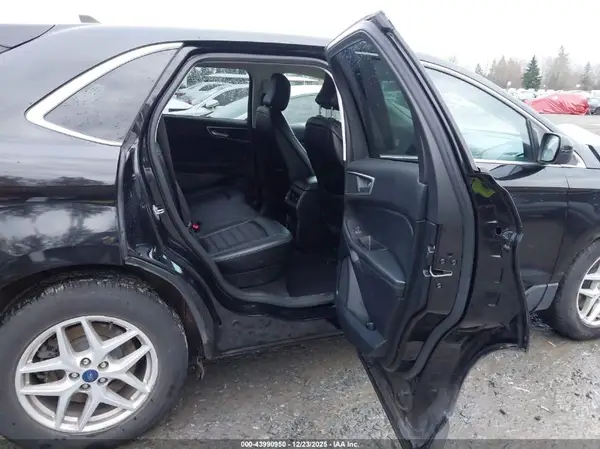 2FMPK4J98NBA53012 2022 FORD EDGE - Image 8