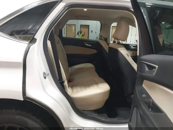 2FMPK4J98NBA70246 2022 FORD EDGE - Image 8
