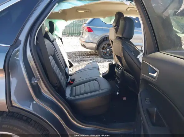 2FMPK4J98NBA78914 2022 FORD EDGE - Image 8