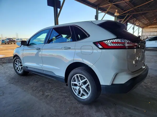2FMPK4J98PBA21826 2023 FORD EDGE - Image 2