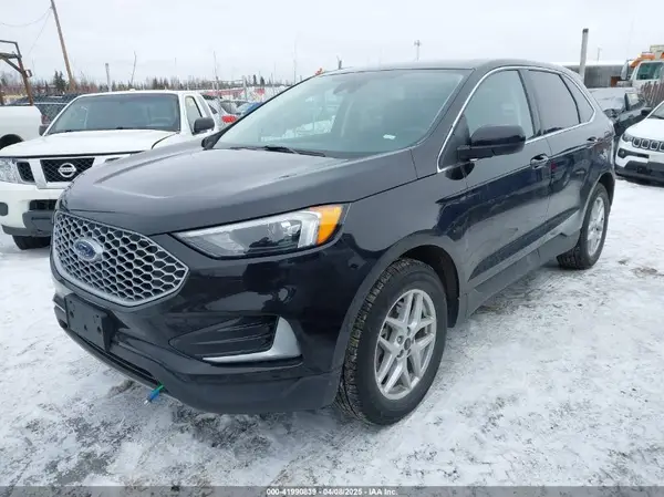 2FMPK4J98PBA45835 2023 FORD EDGE - Image 2