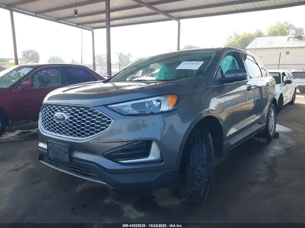 2FMPK4J98RBA72035 2024 FORD EDGE - Image 2