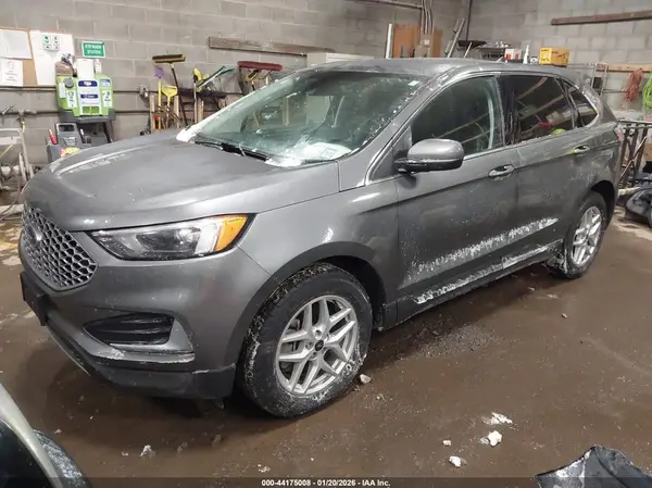 2FMPK4J98RBA92379 2024 FORD EDGE - Image 2