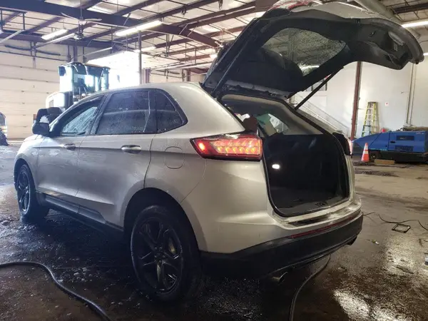 2FMPK4J99JBB29668 2018 FORD EDGE - Image 2
