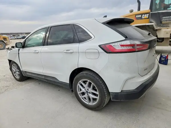 2FMPK4J99MBA17666 2021 FORD EDGE - Image 2