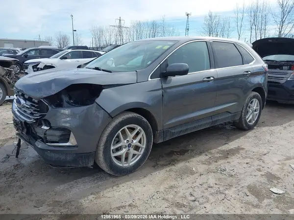2FMPK4J99NBA75987 2022 FORD EDGE - Image 2