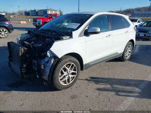 2FMPK4J99NBB03156 2022 FORD EDGE - Image 2