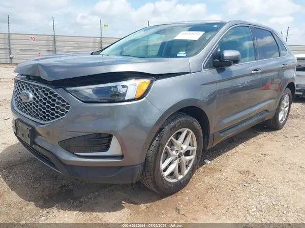 2FMPK4J99RBA78829 2024 FORD EDGE - Image 2