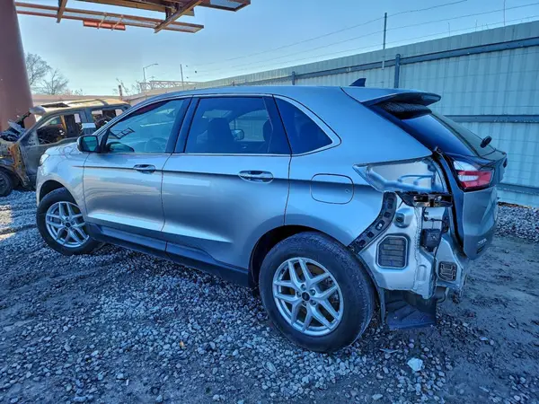 2FMPK4J99RBA93914 2024 FORD EDGE - Image 2
