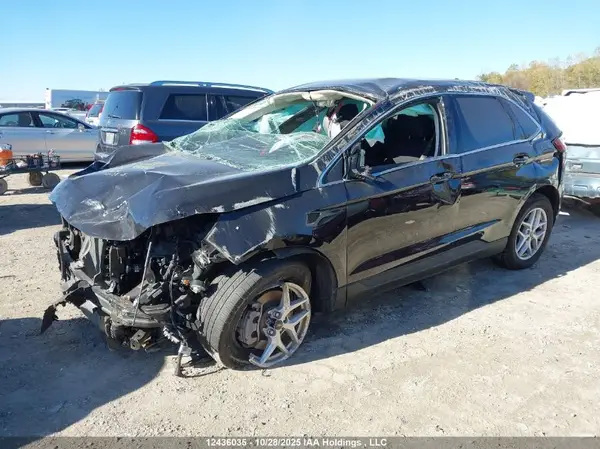 2FMPK4J99RBA98868 2024 FORD EDGE - Image 2