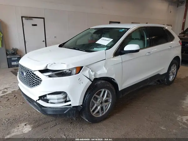 2FMPK4J99RBB13812 2024 FORD EDGE - Image 2