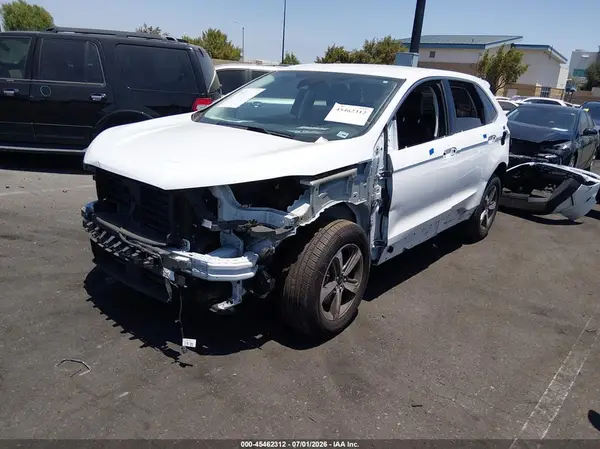 2FMPK4J99RBB15426 2024 FORD EDGE - Image 2