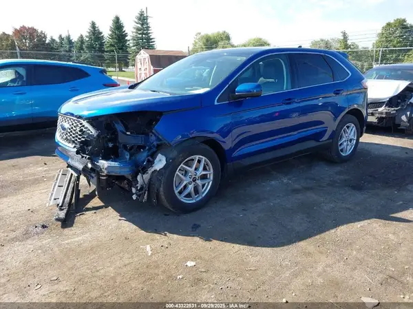 2FMPK4J99RBB24952 2024 FORD EDGE - Image 2
