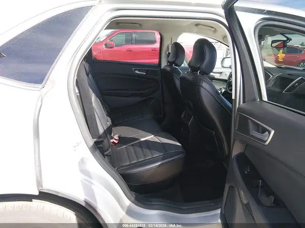 2FMPK4J9XHBB26742 2017 FORD EDGE - Image 8