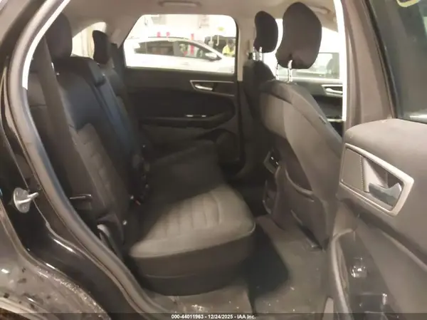 2FMPK4J9XHBC22550 2017 FORD EDGE - Image 8