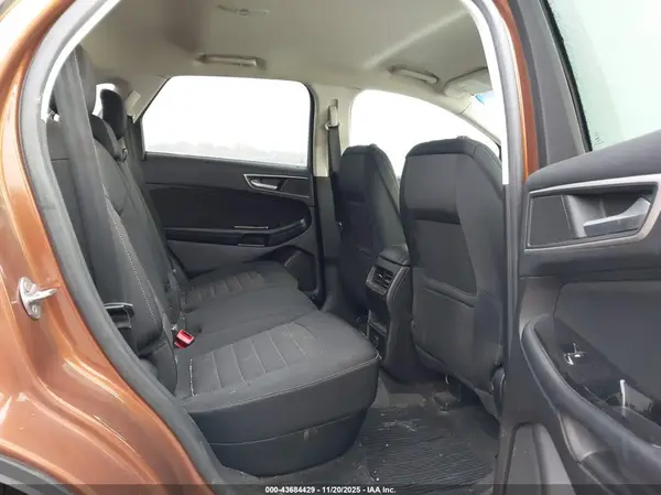 2FMPK4J9XHBC39980 2017 FORD EDGE - Image 8