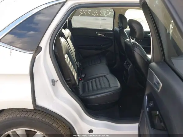2FMPK4J9XHBC52986 2017 FORD EDGE - Image 8
