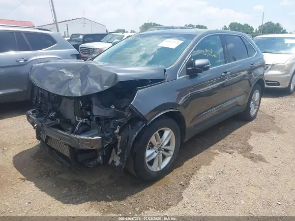 2FMPK4J9XJBB24429 2018 FORD EDGE - Image 2