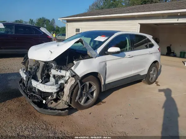 2FMPK4J9XKBC05903 2019 FORD EDGE - Image 2