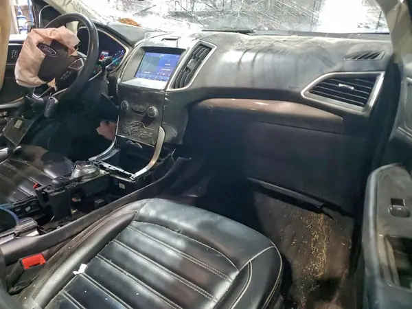 2FMPK4J9XKBC09398 2019 FORD EDGE - Image 8