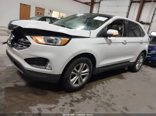 2FMPK4J9XLBA10014 2020 FORD EDGE - Image 2