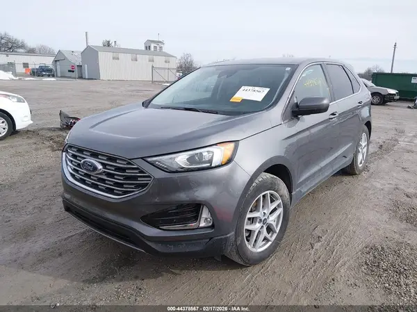 2FMPK4J9XNBA15104 2022 FORD EDGE - Image 2