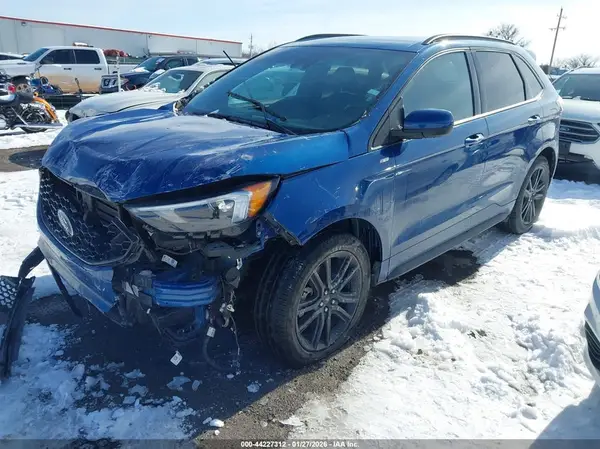 2FMPK4J9XNBA19668 2022 FORD EDGE - Image 2