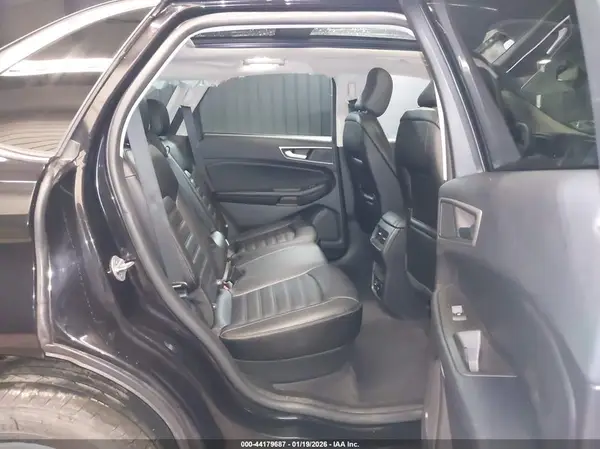 2FMPK4J9XNBA25275 2022 FORD EDGE - Image 8