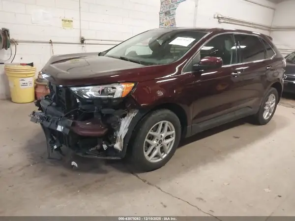 2FMPK4J9XNBA26748 2022 FORD EDGE - Image 2