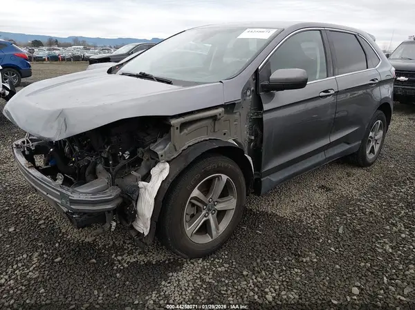 2FMPK4J9XNBA35661 2022 FORD EDGE - Image 2