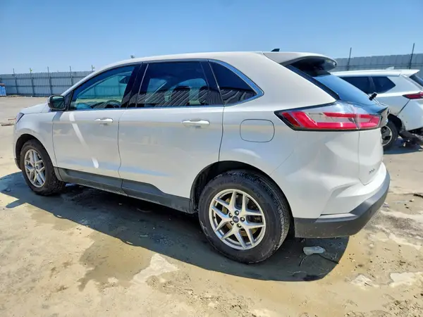 2FMPK4J9XNBA53500 2022 FORD EDGE - Image 2