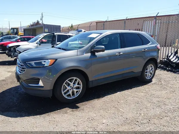 2FMPK4J9XNBA53822 2022 FORD EDGE - Image 2
