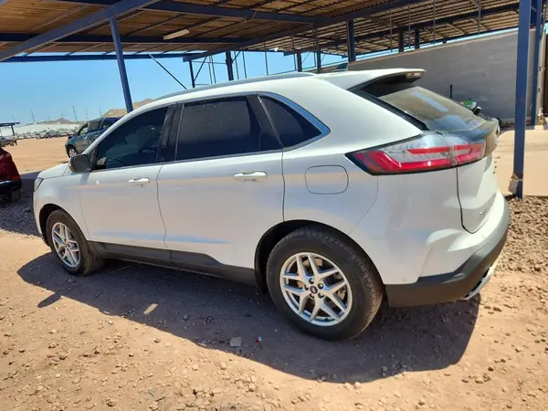 2FMPK4J9XNBA66876 2022 FORD EDGE - Image 2