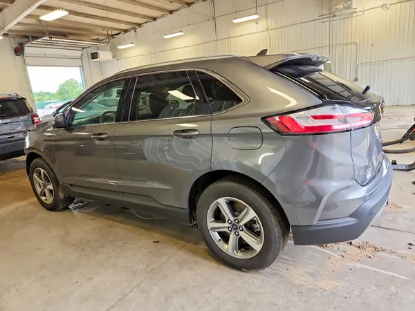 2FMPK4J9XNBA82611 2022 FORD EDGE - Image 2