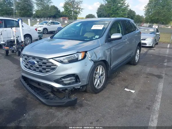 2FMPK4J9XNBA93818 2022 FORD EDGE - Image 2